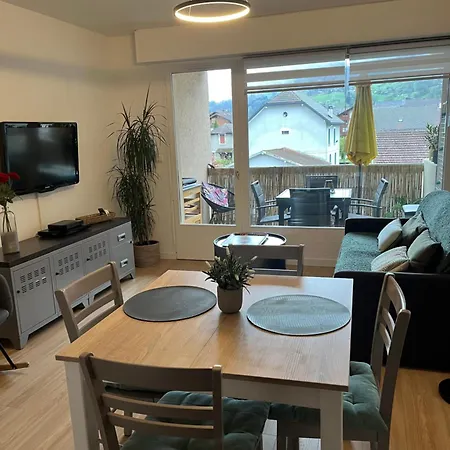 Apartment Agreable 2 Pieces Au Coeur De